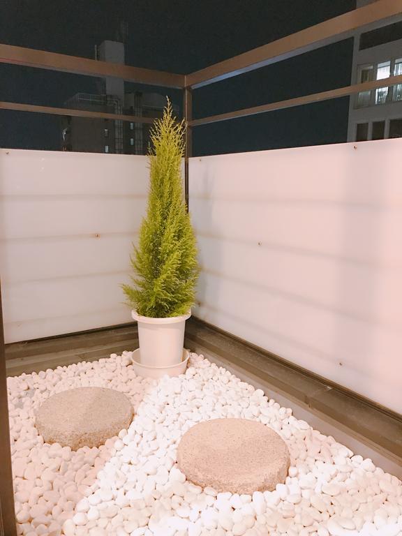Sarangbang Hotel Kyoto Exterior foto